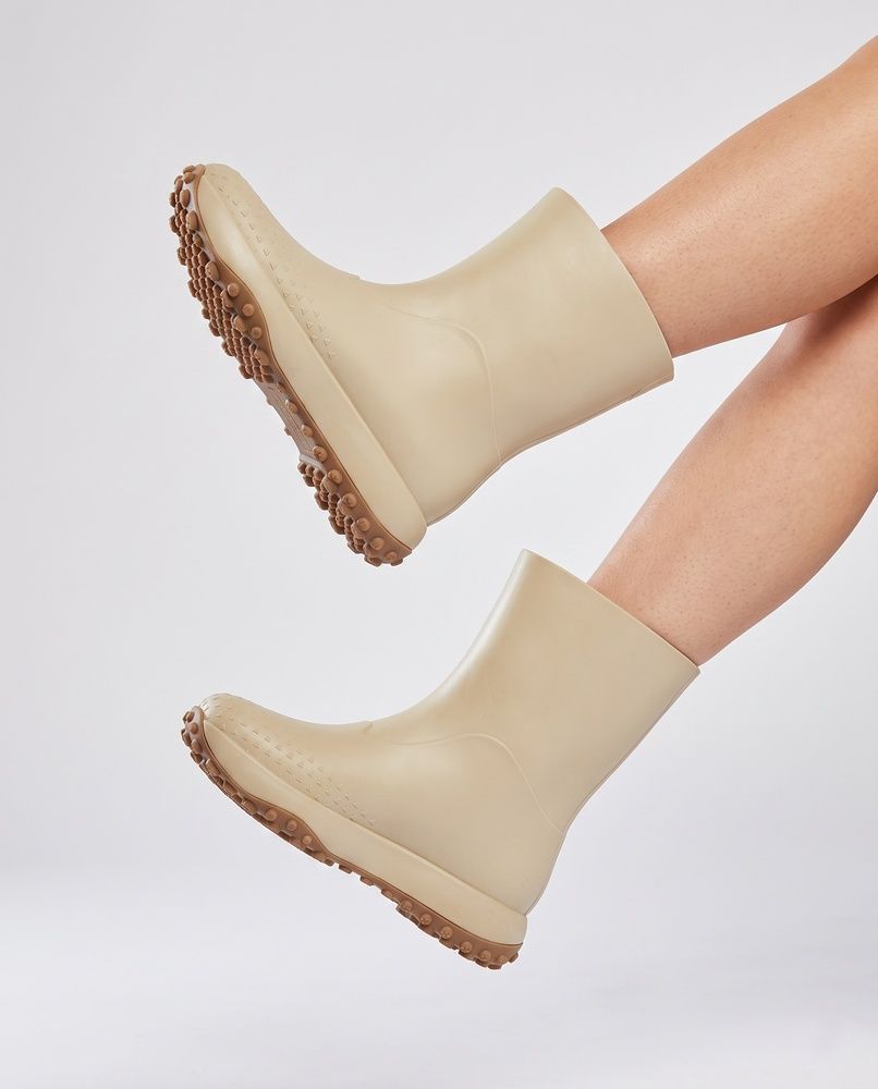 Жіночі гумові чоботи Nordvik Aqua-Guard Tech Boots - зносостійкі з антиковзною потовщеною підошвою Milk, 37