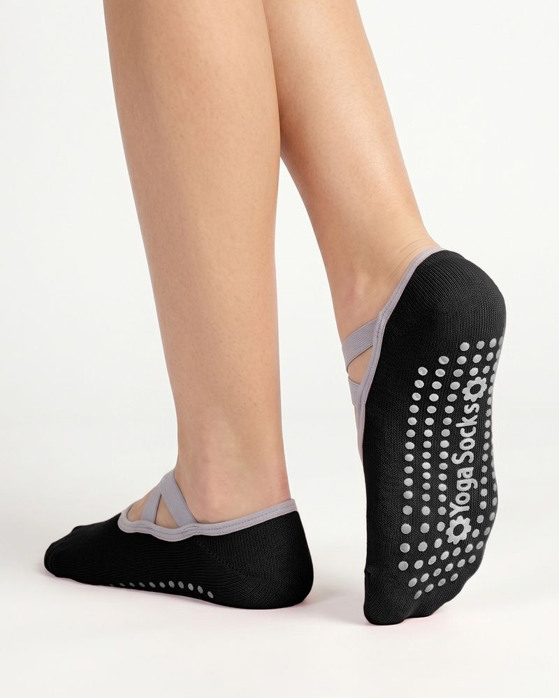 Женские антискользящие носки для йоги, пилатеса и фитнеса Nordvik BalanceFit Black