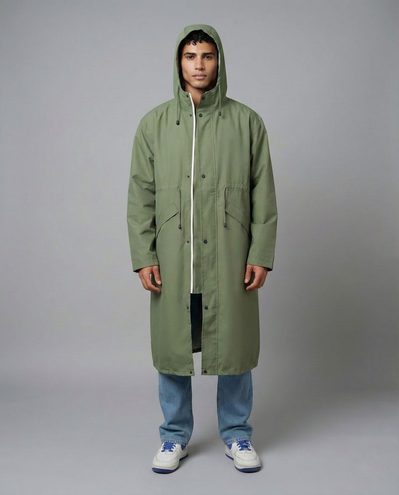 Мужской штормовой плащ-дождевик Nordvik Urban Storm Forest Green удлиненного кроя на молнии с глубоким капюшоном, One size