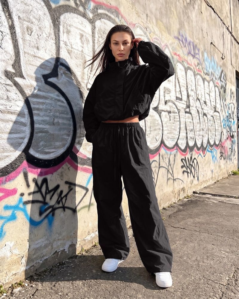 Женский костюм оверсайз LAREN Urban Flow с укороченной курткой и широкими штанами Black, S